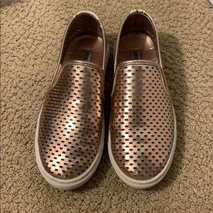 Steve Madden rose gold 8.5 slip on sneakers